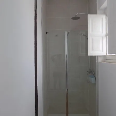 Plaza Del Rey Apartment