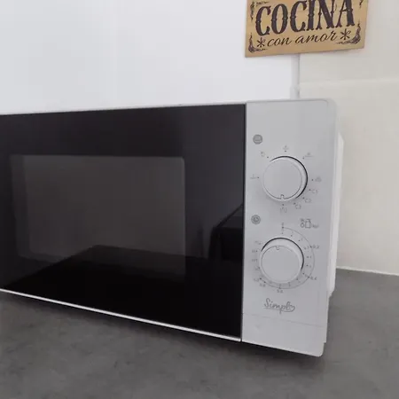 Plaza Del Rey Apartment *